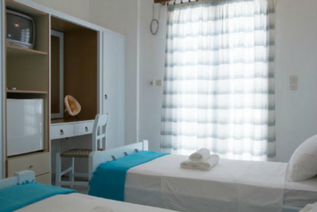 Hotel Faros イオス島 チョーラ エクステリア 写真